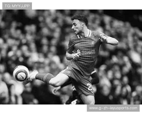 利物浦门前混战中若塔补射得手,锁定胜果 利物浦门前混战中若塔补射得手,锁定胜果